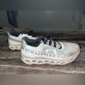 On Cloudtec Men's Athletic Shoes - White